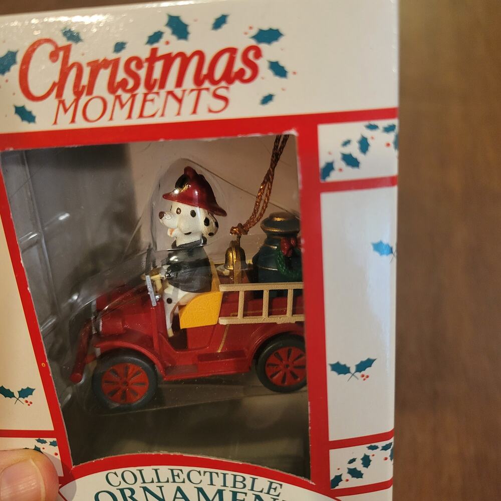 Vintage Westmar Christmas Moments Dalmatian Dog Driving Fire Truck Ornament Box